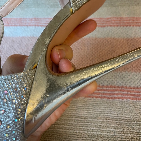 De Blossom Collections Rhinestone Glittery Heels Size 7.5 - Picture 10 of 16